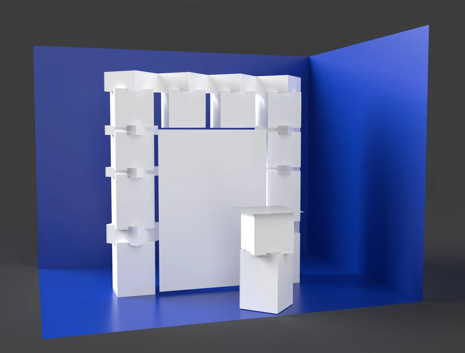 Beispielansicht einer Einzelbox als 3D-Darstellung: weiße Rückwand aus Modulelementen mit großer Brandingfläche in der Mitte, rechts davor ein weißer Tresen; Seitenwände und Boden in Blau.